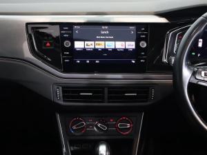 Volkswagen Polo hatch 1.0TSI Highline auto - Image 28
