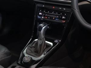 Volkswagen T-Roc 2.0TSI 4Motion R-Line - Image 21