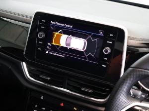 Volkswagen T-Roc 2.0TSI 4Motion R-Line - Image 24