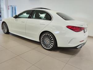 Mercedes-Benz C200 automatic - Image 15