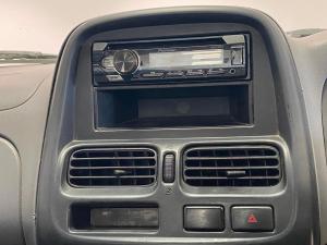 Nissan Hardbody NP300 2.5 TDi LWB 4X4S/C - Image 17
