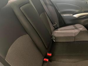 Nissan Almera 1.5 Acenta automatic - Image 9