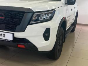 Nissan Navara 2.5DDTI PRO-4X 4X4 automatic D/C - Image 18