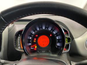 Toyota Aygo 1.0X-CLUSIV - Image 15