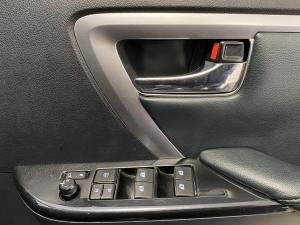 Toyota Fortuner 2.4GD-6 4X4 automatic - Image 19