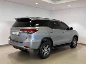 Toyota Fortuner 2.4GD-6 4X4 automatic - Image 4