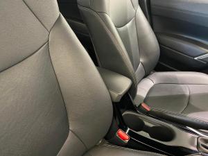 Toyota Corolla Cross 1.8 XS - Image 12