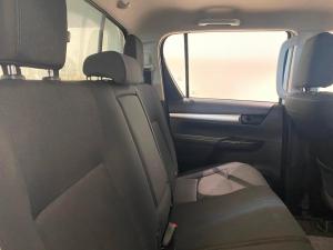 Toyota Hilux 2.4 GD-6 Raider 4X4D/C - Image 9