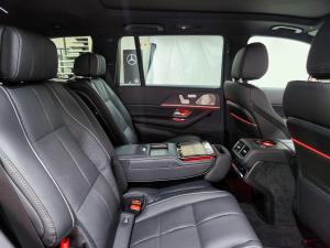 Mercedes-Benz GLS 400d - Image 17