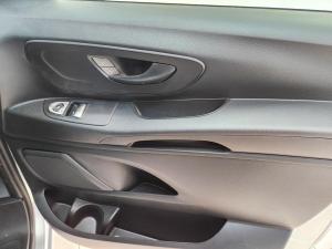 Mercedes-Benz Vito 114 2.0 CDI Mixto PRO Crew Cab P/V - Image 11