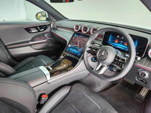 Mercedes-Benz AMG C43 4MATIC - Image 8