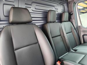 Mercedes-Benz Sprinter 517 2.0 CDI Long P/V - Image 10