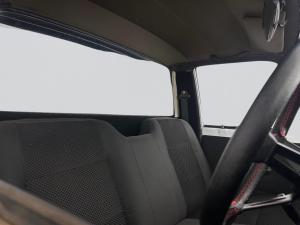 Ford Courier 1800 SWBS/C - Image 18