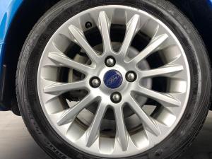 Ford Fiesta 1.0 Ecoboost Titanium 5-Door - Image 18