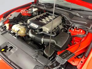 Ford Mustang 5.0 GT automatic - Image 19