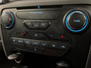 Ford Ranger 3.2TDCi Wildtrak automaticD/C - Image 7