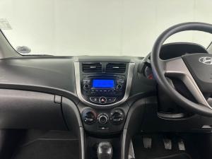 Hyundai Accent 1.6 GL/MOTION - Image 15