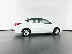 Hyundai Accent 1.6 GL/MOTION - Image 5