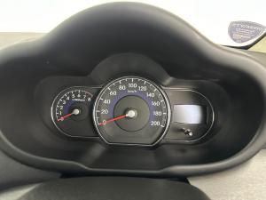 Hyundai i10 1.25 GLS/FLUID - Image 11