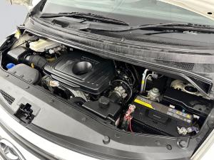 Hyundai H-1 2.5 Crdi Multicab automatic 6 Seat - Image 19