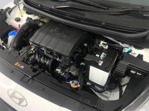 Hyundai Grand i10 1.0 MOTION/PREMIUM - Image 17