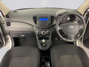 Hyundai i10 1.25 Glide - Image 10