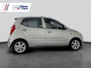 Hyundai i10 1.25 Glide - Image 6