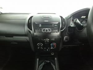 Isuzu D-MAX 250 HO HI-RIDE D/C - Image 12