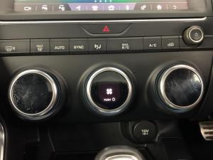 Jaguar E-PACE D240 2.0D SE - Image 8