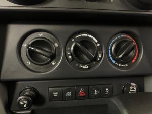 Jeep Wrangler 3.8 Unltd Rubicon automatic - Image 7