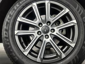 Mahindra XUV 700 2.0 AX7L automatic - Image 18