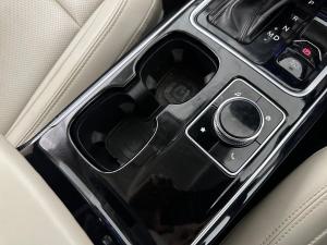 Mahindra XUV 700 2.0 AX7L automatic - Image 7