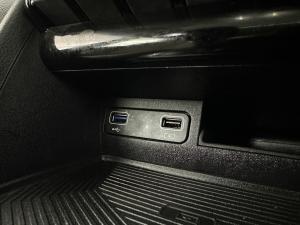 Mahindra XUV 700 2.0 AX7L automatic - Image 8