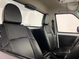 Mahindra PIK UP 2.2 Mhawk S4S/C - Image 16