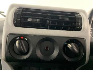 Mahindra Bolero Maxi Truck 2.5 TDS/C - Image 11