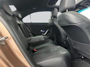 Mercedes-Benz A200d - Image 20