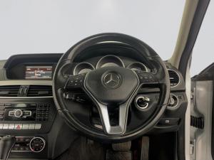 Mercedes-Benz C180 BE Avantgarde automatic - Image 11
