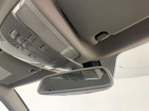 Mercedes-Benz C180 BE Avantgarde automatic - Image 18