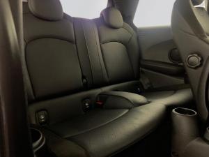 MINI Cooper automatic - Image 17