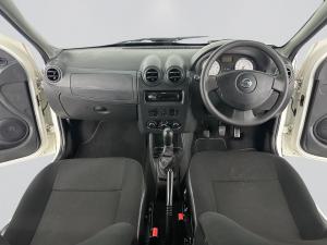 Nissan NP200 1.6 Safety PackS/C - Image 10