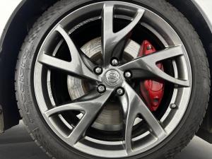 Nissan 370 Z Coupe automatic - Image 16
