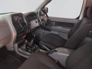 Nissan Hardbody NP300 2.4i 4X4D/C - Image 3