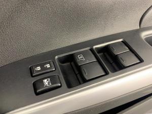 Nissan Almera 1.5 Acenta automatic - Image 8