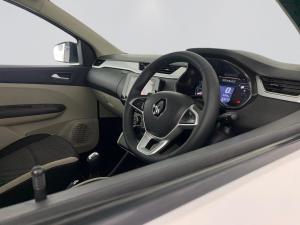 Renault Triber 1.0 Prestige / Intens AMT - Image 16