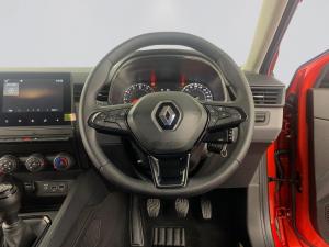 Renault Clio V 1.0T Life - Image 12