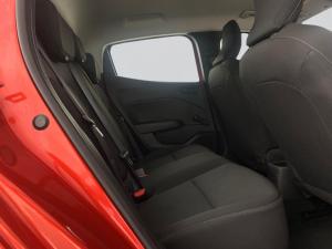 Renault Clio V 1.0T Life - Image 16