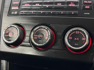 Subaru XV 2.0 - Image 10