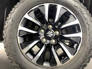 Suzuki Vitara Brezza 1.5 GLX - Image 16