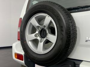 Suzuki Jimny 1.3 - Image 14
