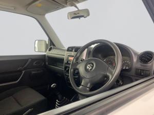 Suzuki Jimny 1.3 - Image 19
